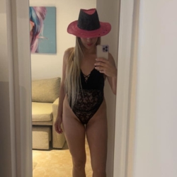 Escort Barbi tel:+5491155871080 en La Plata » Buenos Aires