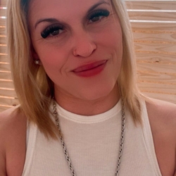 Escort Miika tel:+5491125501077 en Tigre » Zona Norte