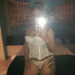 Escort Kitty tel:+54 9 11 4076-9780 en Capital Federal » Capital Federal