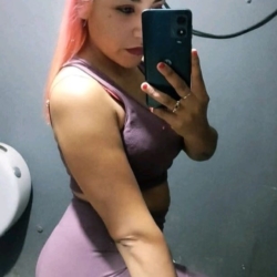 Escort Gisella tel:+54 9 11 6026-3880 en Berazategui » Zona Sur