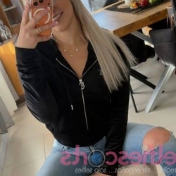 July Escorts Bernal Hola soy july 😻 una rubia fogosa muy Cariñosa masajista profesional prostático relajante deportivo tántrico 😋 fotos real en mí bpt nos vemos 🍑