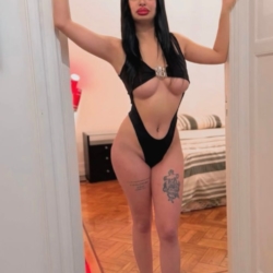 Escort Juli tel:+54 9 11 2296-3868 en Tribunales » Capital Federal