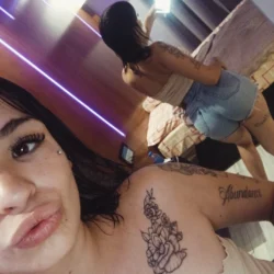 Mia Escorts Lomas de Zamora Espero tu mensaje para comenzar una aventura de puro placer y ricura con Mia ❤️