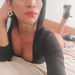 Caro Escorts La Plata Hola soy Caro una linda y bella chica trans de 27años para conplacerte en cualquier fetiche y fantasía que quieras hacer estoy dispuesta para ti ven y disfrutemos un poco de full sexo y ful penetracion Con buena Dotación Y un cuerpo muy delicado y muy femenino Te espero Consultame bebe 🔥😈🔥