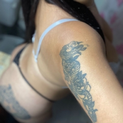 Escort Lola tel:+5491121915102 en Pacheco » Zona Norte