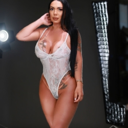 Escort Brazilian Rebeca tel:+55 22 98143-5706 en Búzios » Rio de Janeiro