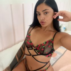 Escort Scarlett Digital tel:+34 658 56 04 99 en España »