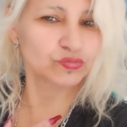 Escort Karencita tel:+54 9 2233 45-7044 en Buenos Aires » Argentina